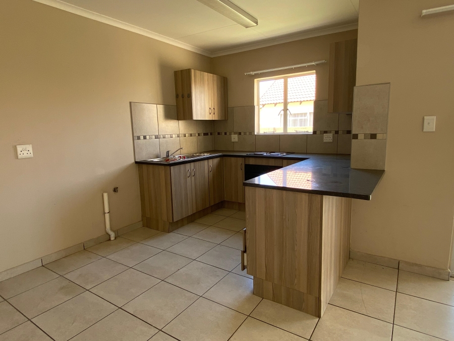 3 Bedroom Property for Sale in Waterkloof East North West